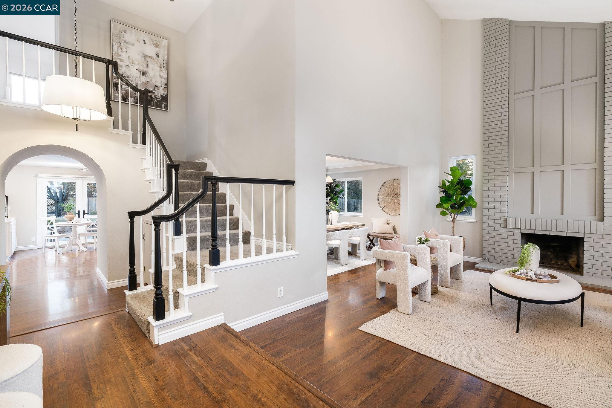 633 Lomond Circle San Ramon, CA 94583 - Photo 4 of 39