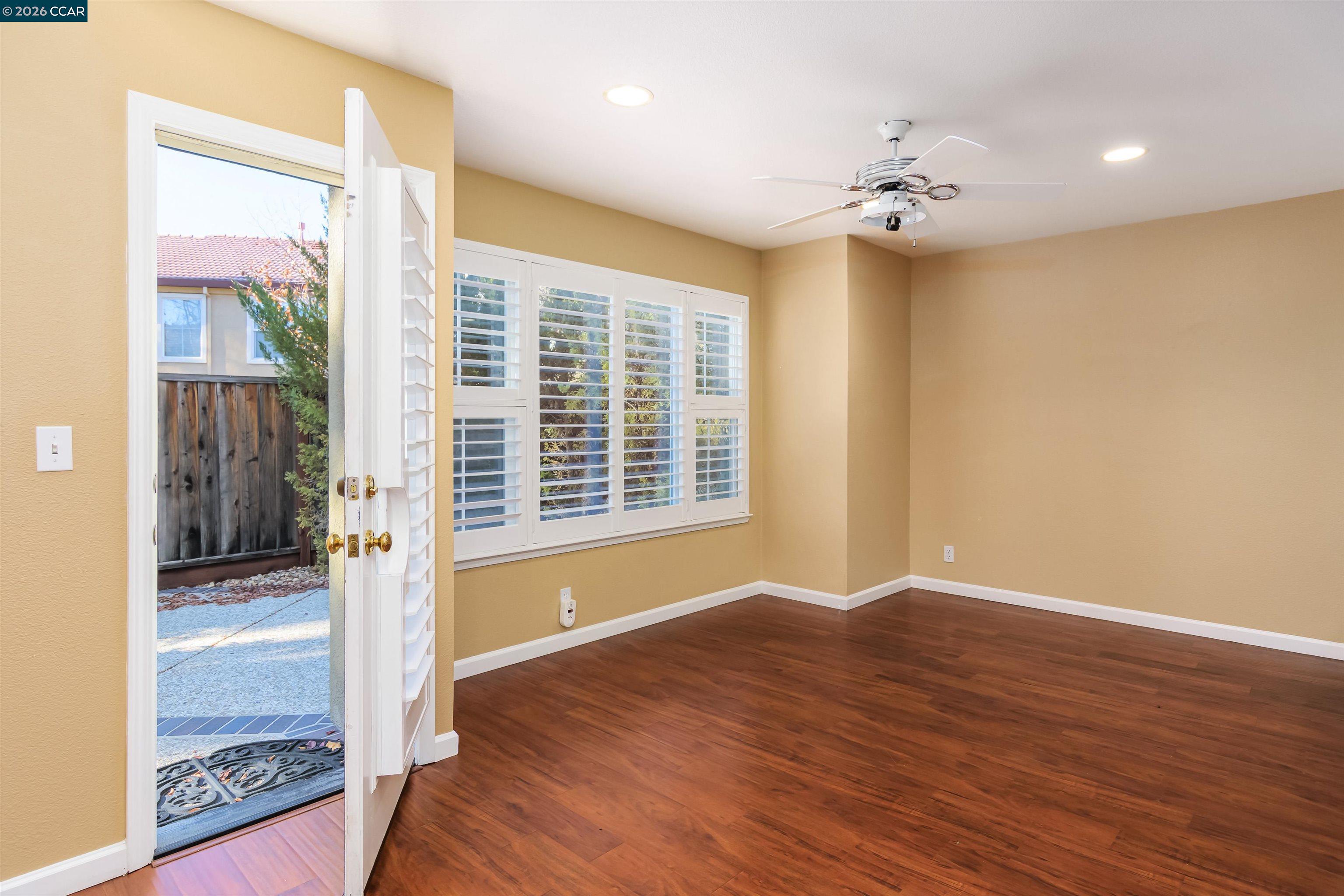 135 Coralflower Lane San Ramon, CA 94582 - Photo 10 of 33