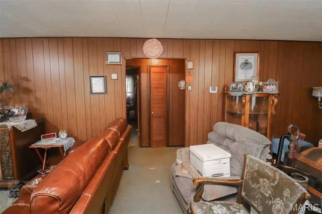 $239,900 | 21195 Highway 28, Dixon, MO 65459