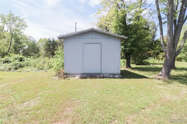 $239,900 | 21195 Highway 28, Dixon, MO 65459