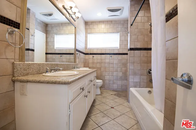 $5,200 | 6140 West 6th Street, Los Angeles, CA 90048