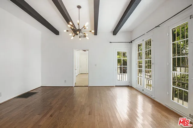 $5,200 | 6140 West 6th Street, Los Angeles, CA 90048