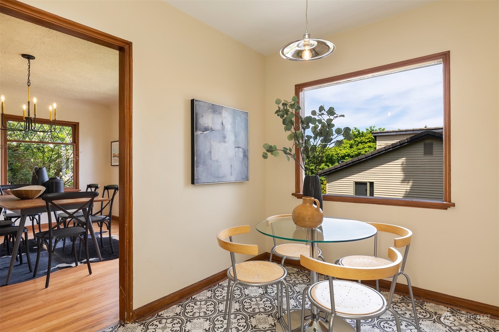 318 Halladay Street Seattle, WA 98109 - Photo 11 of 31