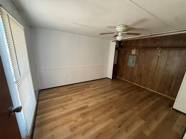 $1,200 | 3304 Hidalgo Road, Unit E, Waxahachie, TX 75167