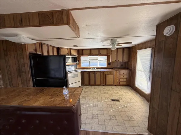 $1,200 | 3304 Hidalgo Road, Unit E, Waxahachie, TX 75167