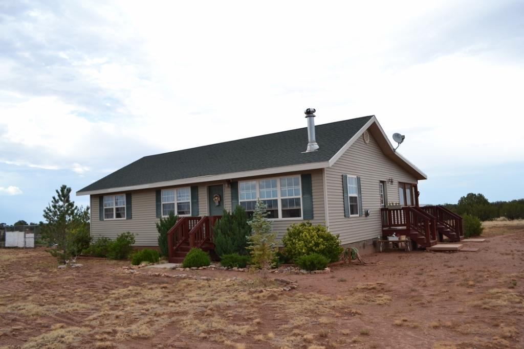 123 County Road Concho, AZ 85924 - Photo 2 of 55