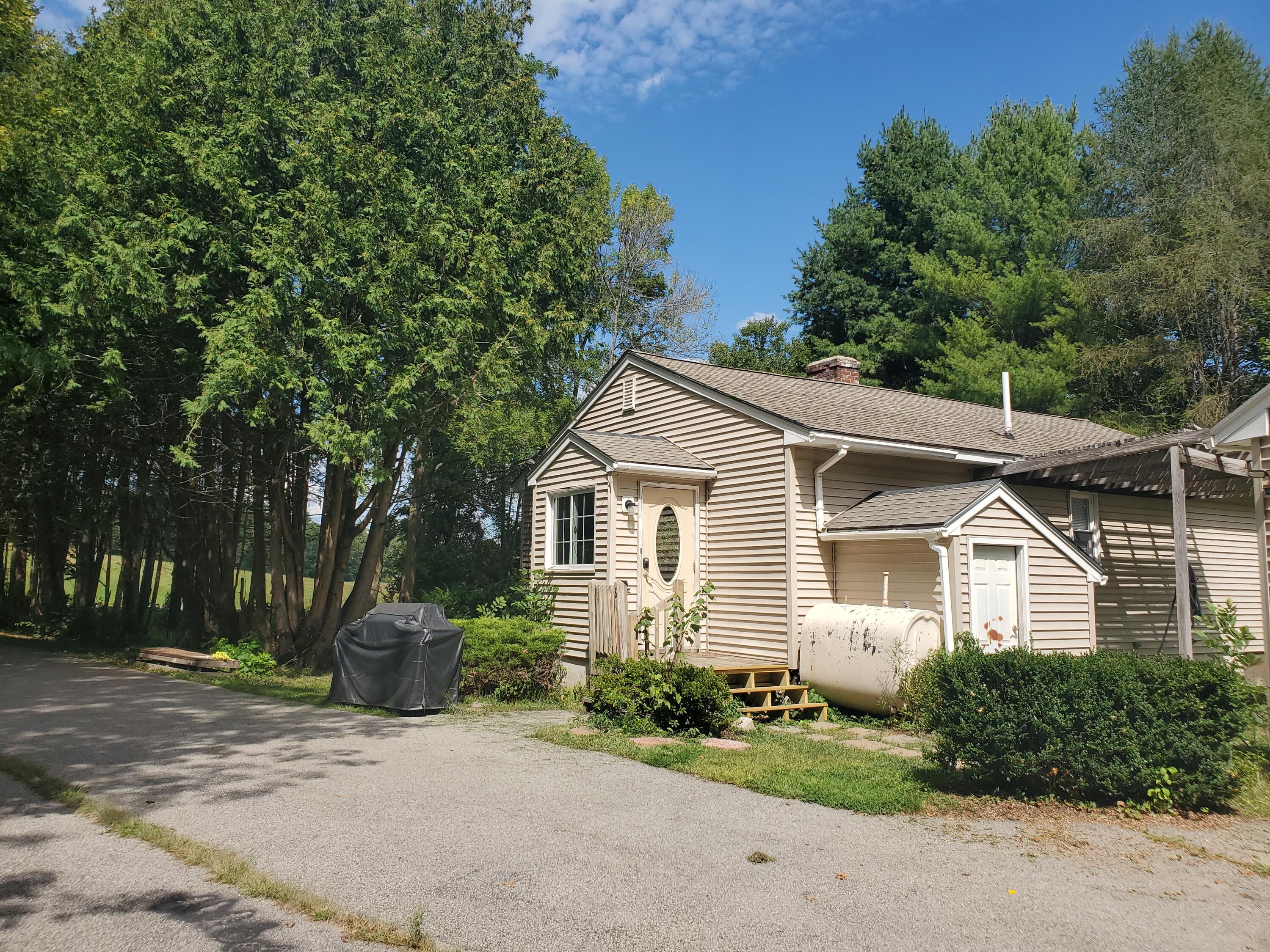 81 Wilson Road Gorham, ME 04038 - Photo 12 of 38 20250902_123359