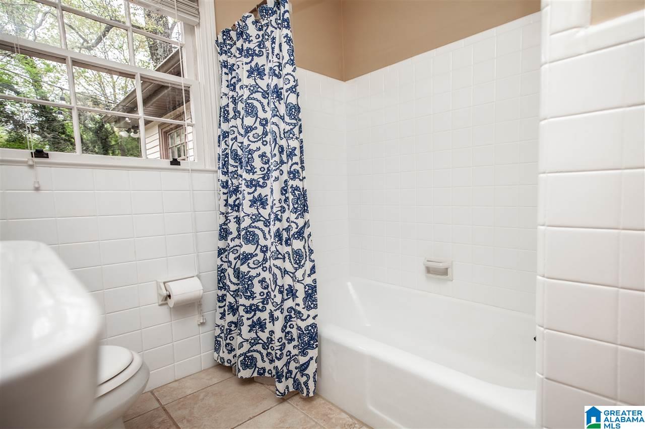 2132 Kent Way Birmingham, AL 35226 - Photo 24 of 37