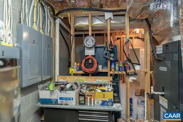 $684,900 | 665 Fox Hollow Lane, Palmyra, VA 22963