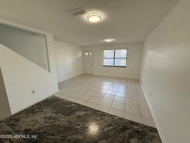 $2,200 | 8 Ponte Vedra Court, Unit B, Ponte Vedra Beach, FL 32082