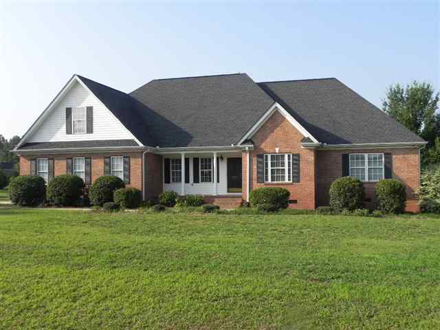 107 Ellsworth Lane Anderson, SC 29621 - Photo 1 of 25