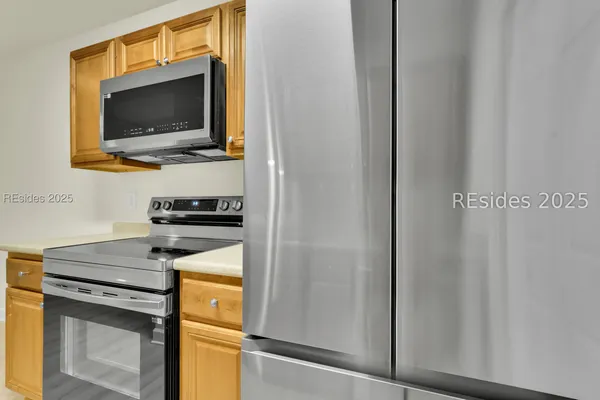 $194,999 | 897 Fording Island Road, Unit 102, Bluffton, SC 29910