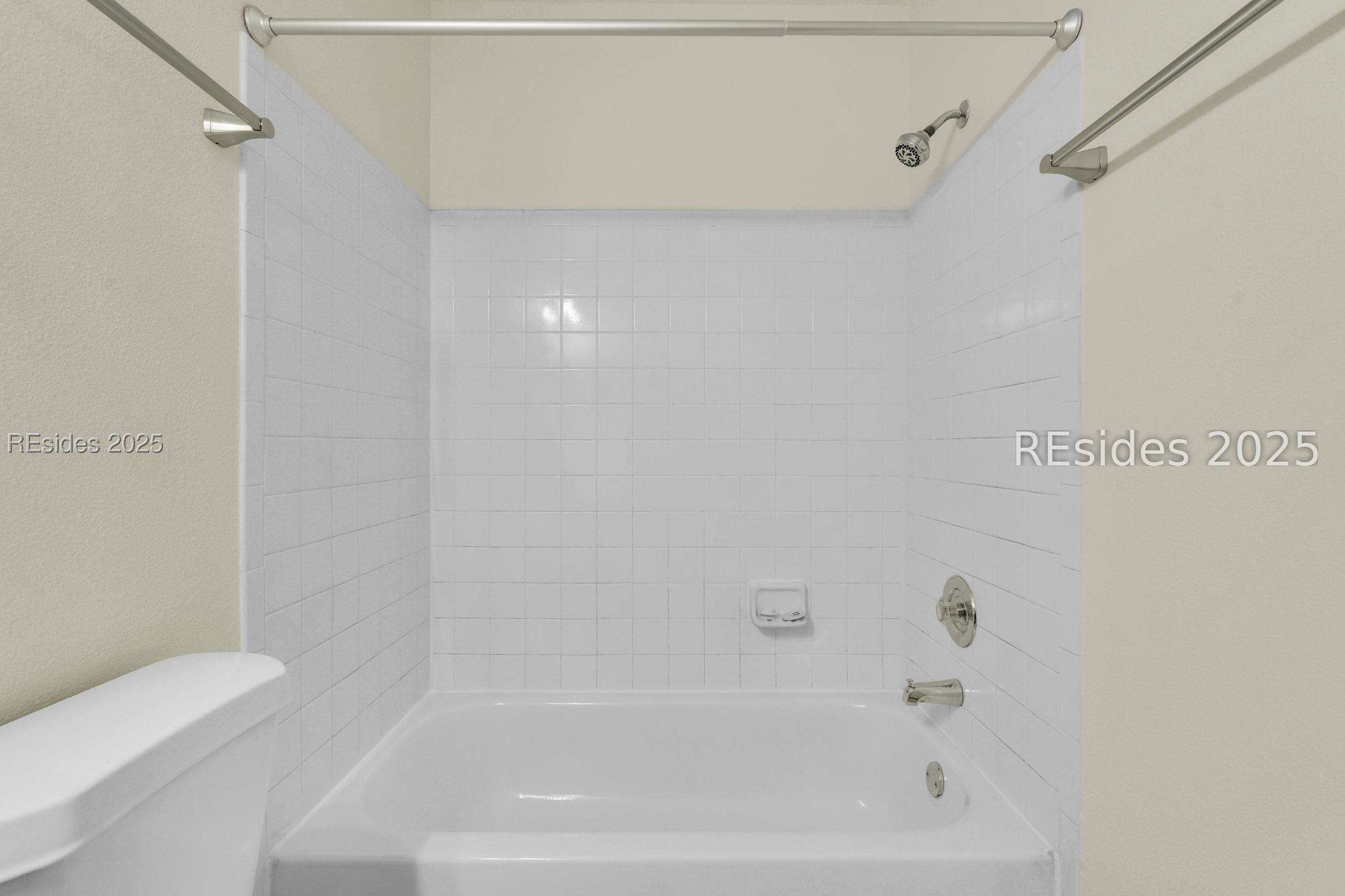 897 Fording Island Road, Unit 102 Bluffton, SC 29910 - Photo 24 of 37