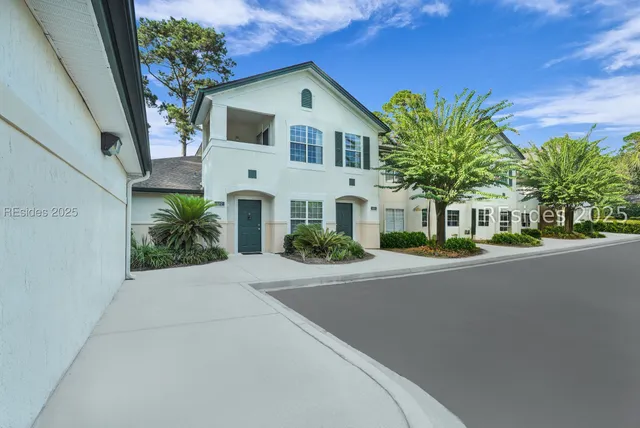 $209,000 | 897 Fording Island Road, Unit 102, Bluffton, SC 29910