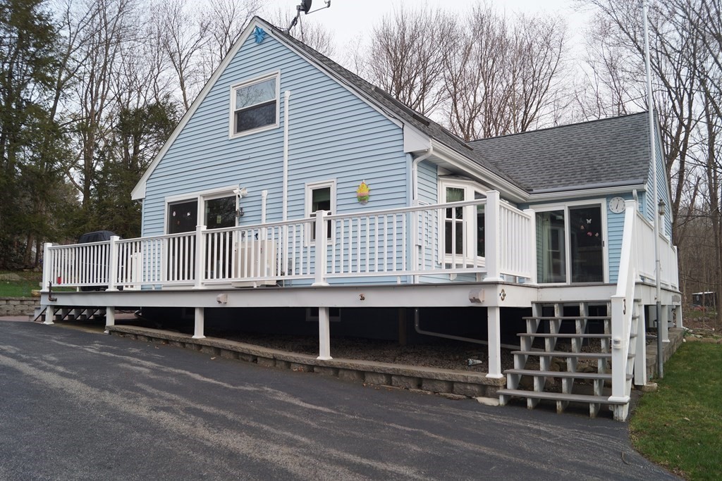 3 Short Road Pelham, NH 03076 - Photo 2 of 29 Gallery Image 2
