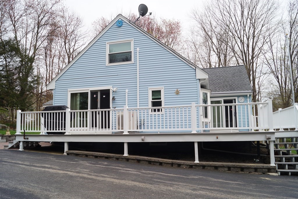3 Short Road Pelham, NH 03076 - Photo 6 of 29 Gallery Image 6