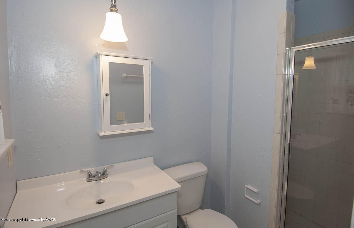 5310 Alvarado Road Amarillo, TX 79106 - Photo 14 of 29 MASTER BATH VIEW 1