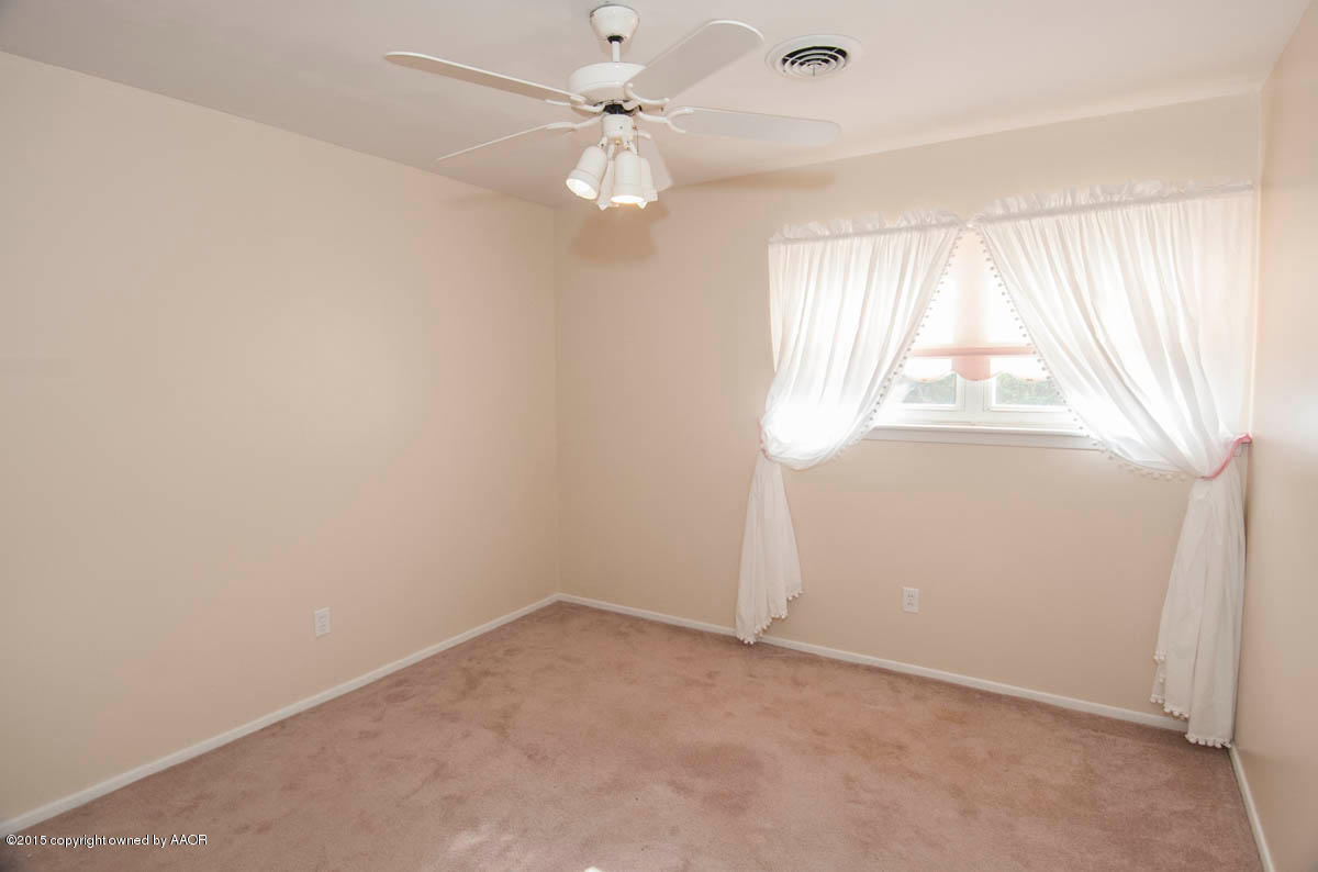 5310 Alvarado Road Amarillo, TX 79106 - Photo 17 of 29 BEDROOM 2 VIEW 1