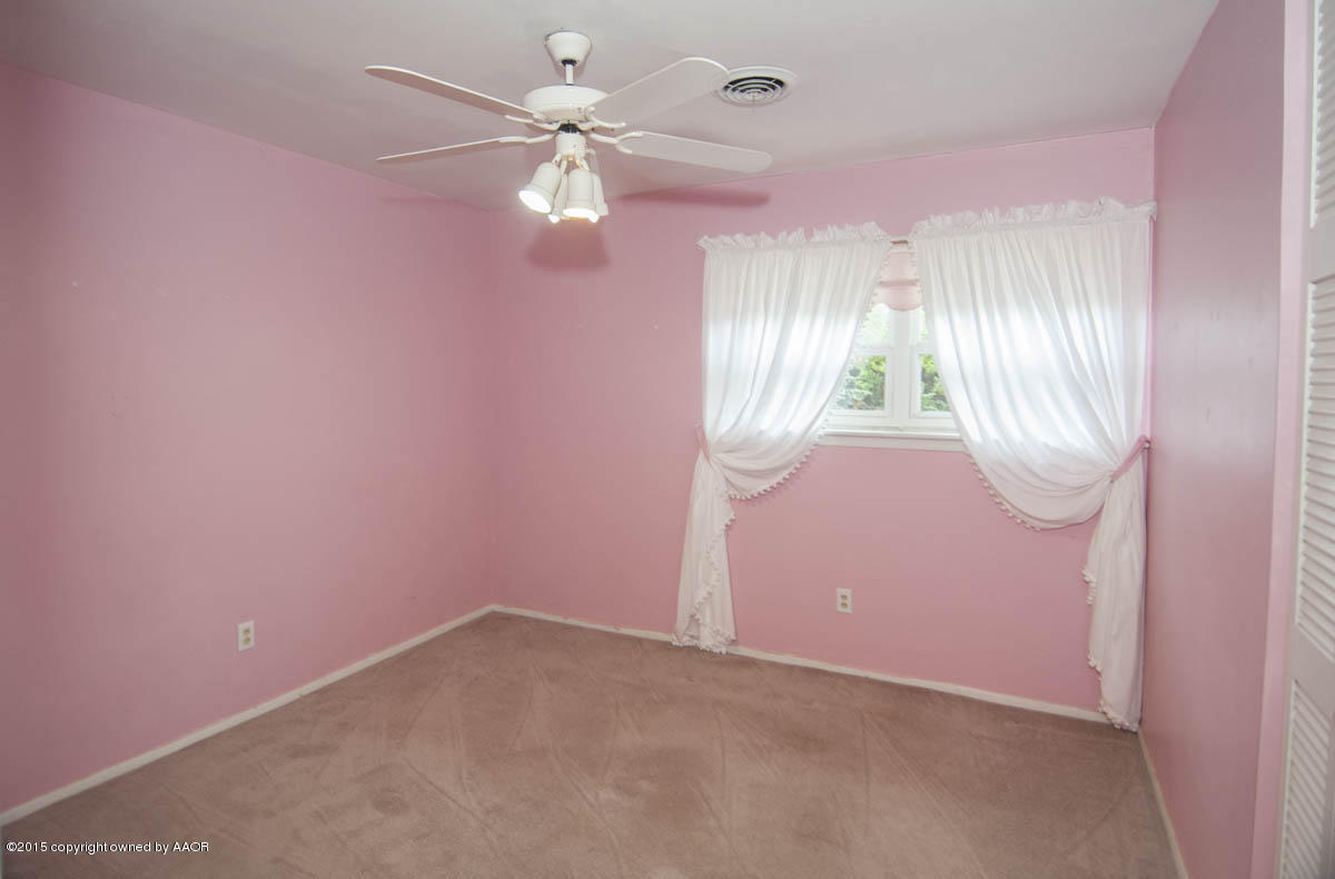 5310 Alvarado Road Amarillo, TX 79106 - Photo 19 of 29 BEDROOM 3