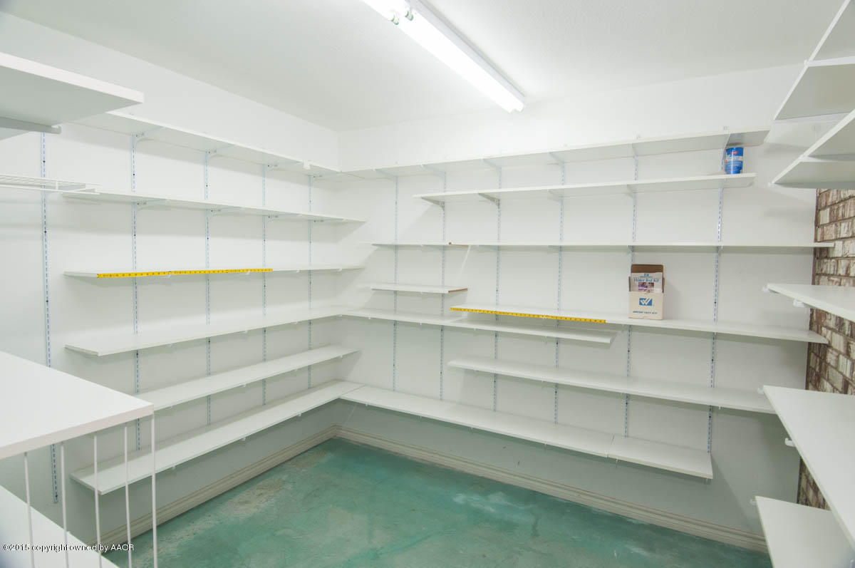 5310 Alvarado Road Amarillo, TX 79106 - Photo 23 of 29 STORAGE VIEW 1