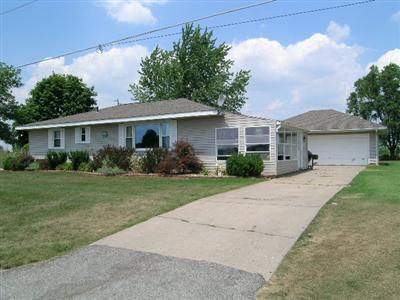 16240 Lake Road White Pigeon, MI 49099 - Photo 1 of 10 Primary Photo