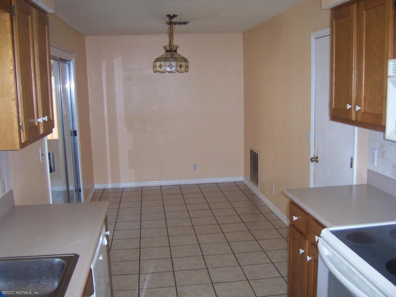 6070 Gulf Road South Jacksonville, FL 32244 - Photo 8 of 12 Kitchen/Dining 2