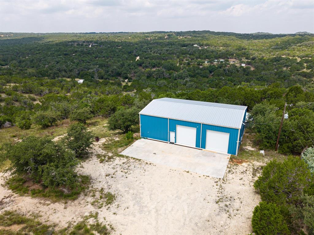 121 Spring Cove Dripping Springs, TX 78620 - Photo 5 of 40