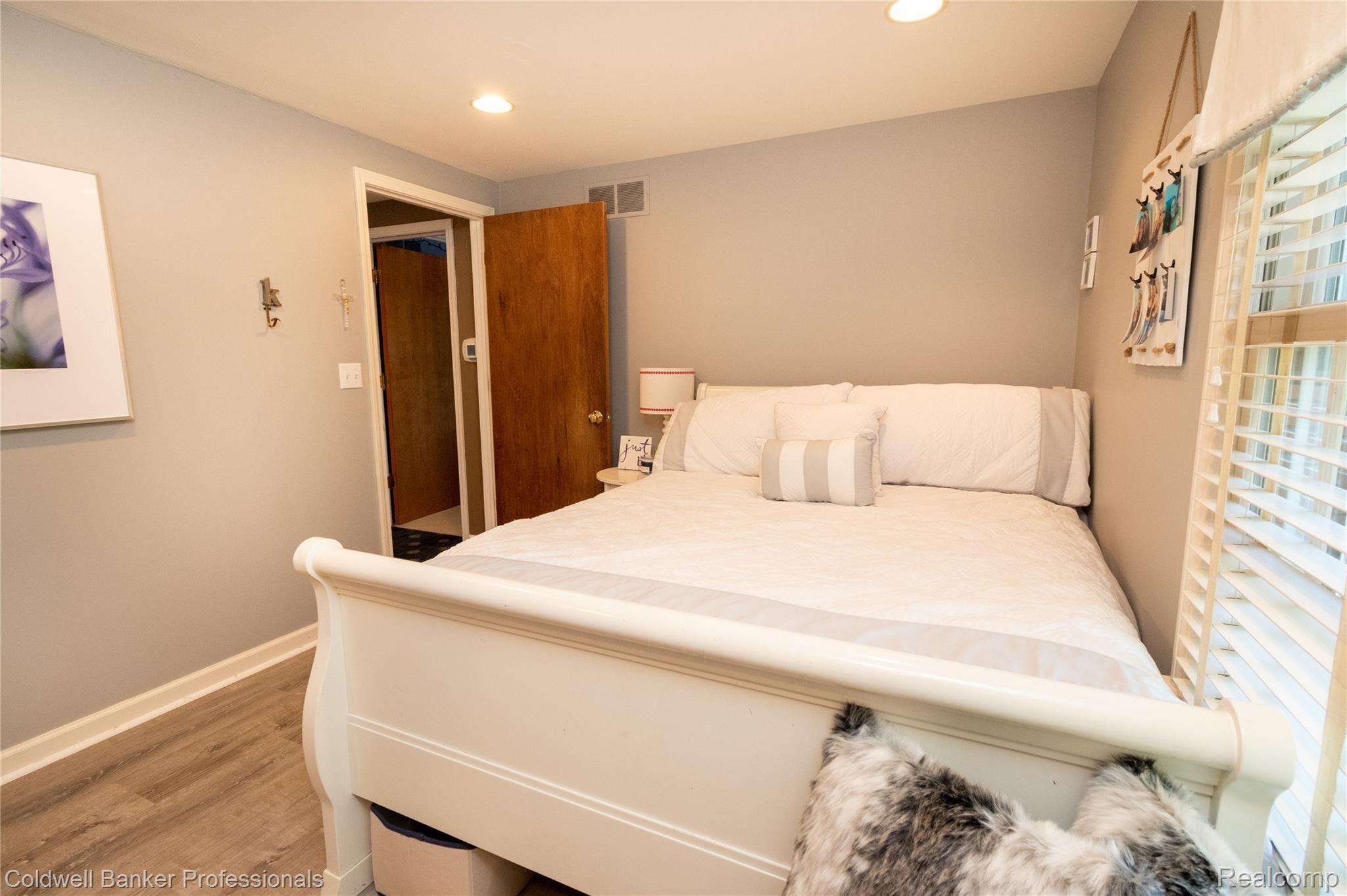 705 Middlesex Road Grosse Pointe, MI 48230 - Photo 43 of 70 DSC_1699.jpg