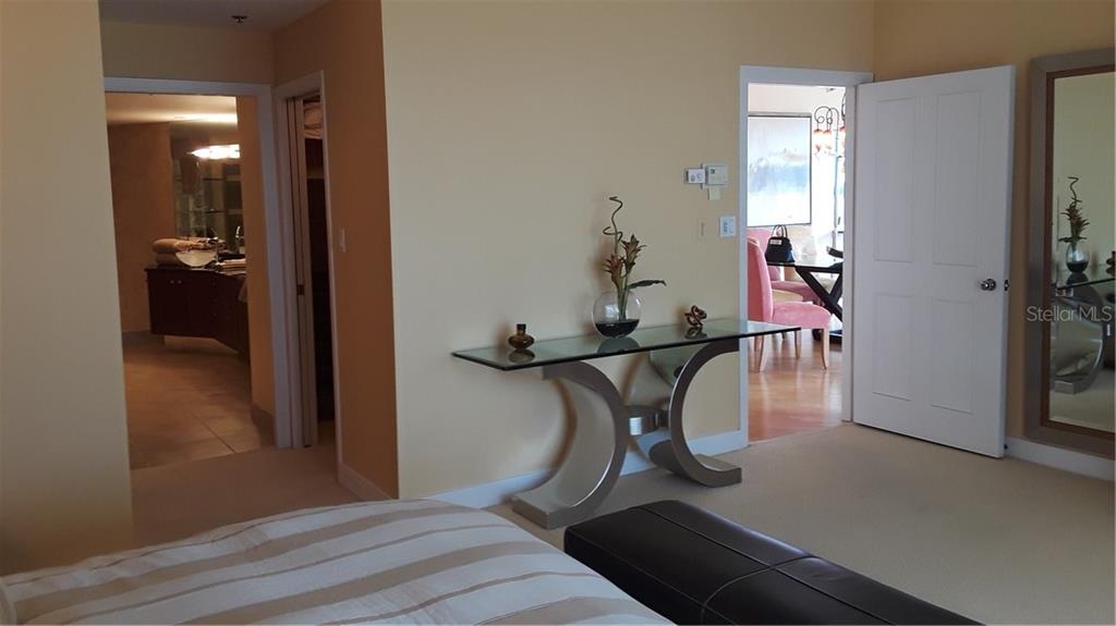 455 Longboat Club Road, Unit 401 Longboat Key, FL 34228 - Photo 13 of 28 a view of a room with gym equipment