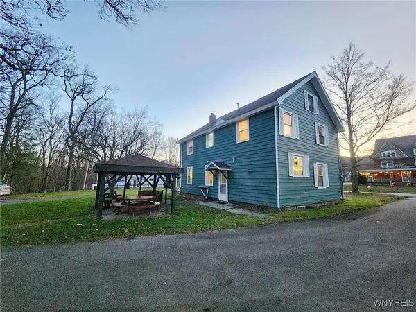 $205,000 | 16 South Franklin Street, New Albion, NY 14719