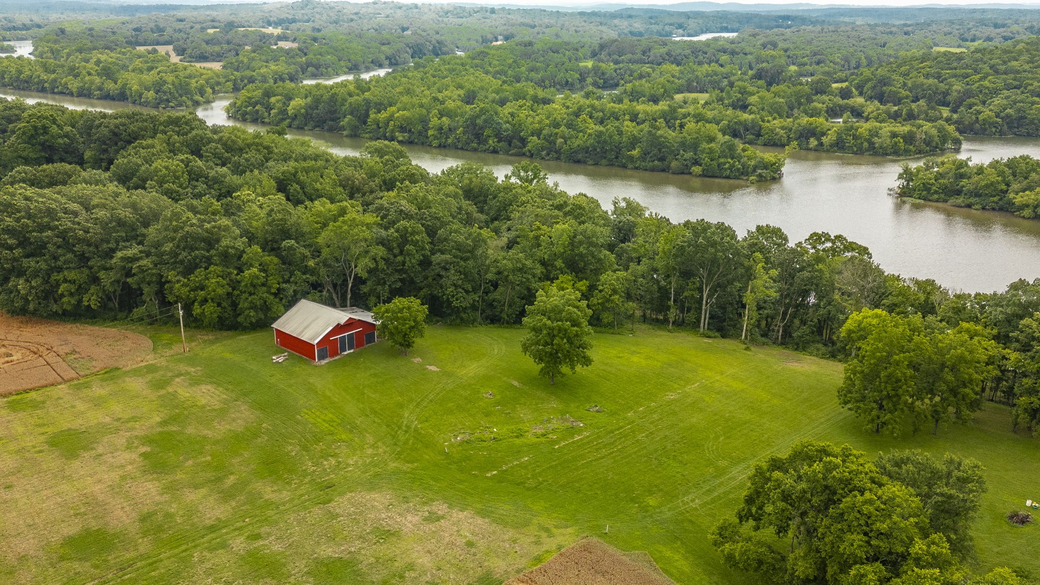 1113 East Robertson Road Castalian Springs, TN 37031 - Photo 15 of 56