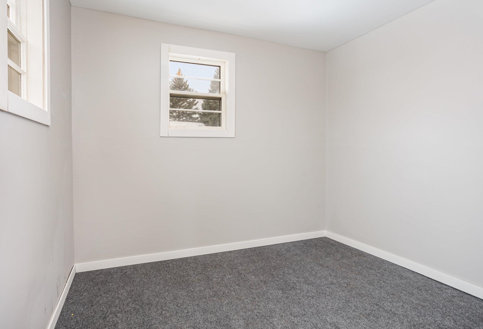 368 South Trumbull Road Bay City, MI 48708 - Photo 11 of 21