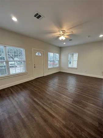 $1,500 | 9302 Bean Street, Unit A, Houston, TX 77028