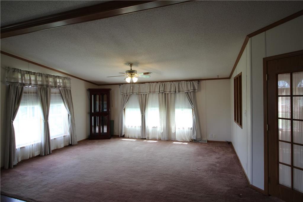 174 Reddog Road Georgetown, PA 15043 - Photo 13 of 50 Family Room