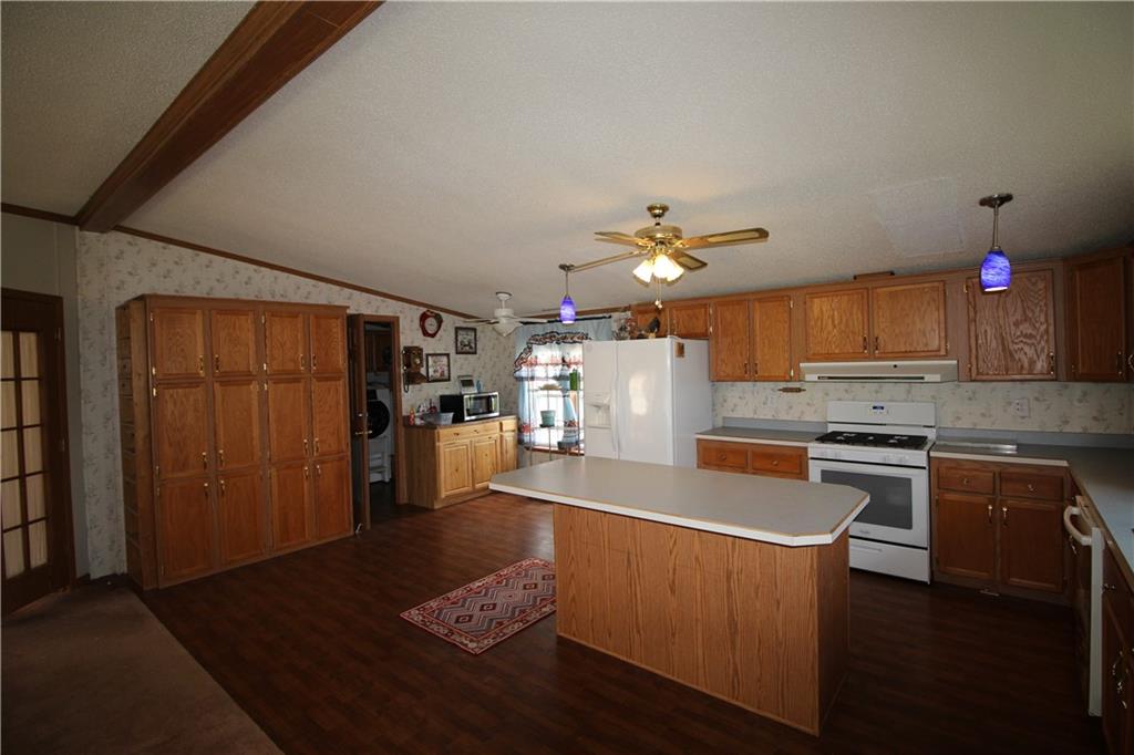 174 Reddog Road Georgetown, PA 15043 - Photo 17 of 50 Kitchen
