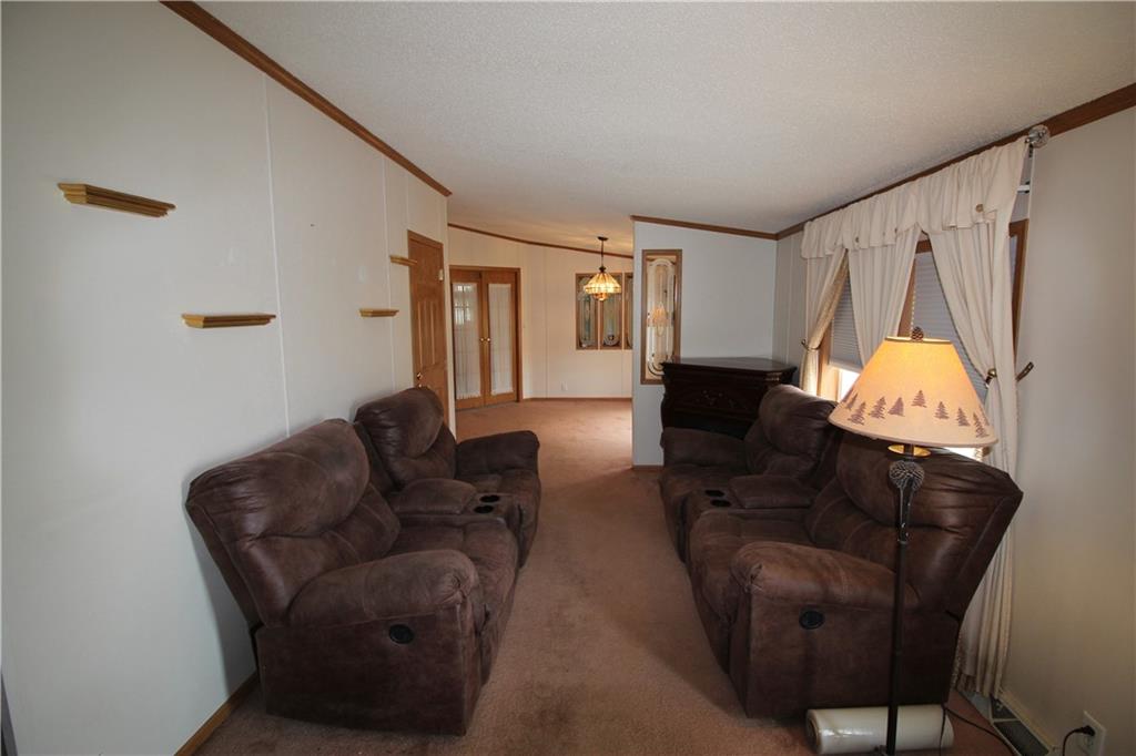 174 Reddog Road Georgetown, PA 15043 - Photo 8 of 50 Living Room