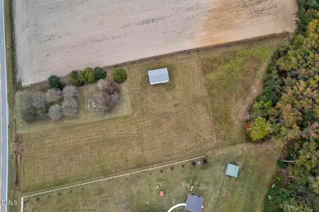 a view of a bathroom