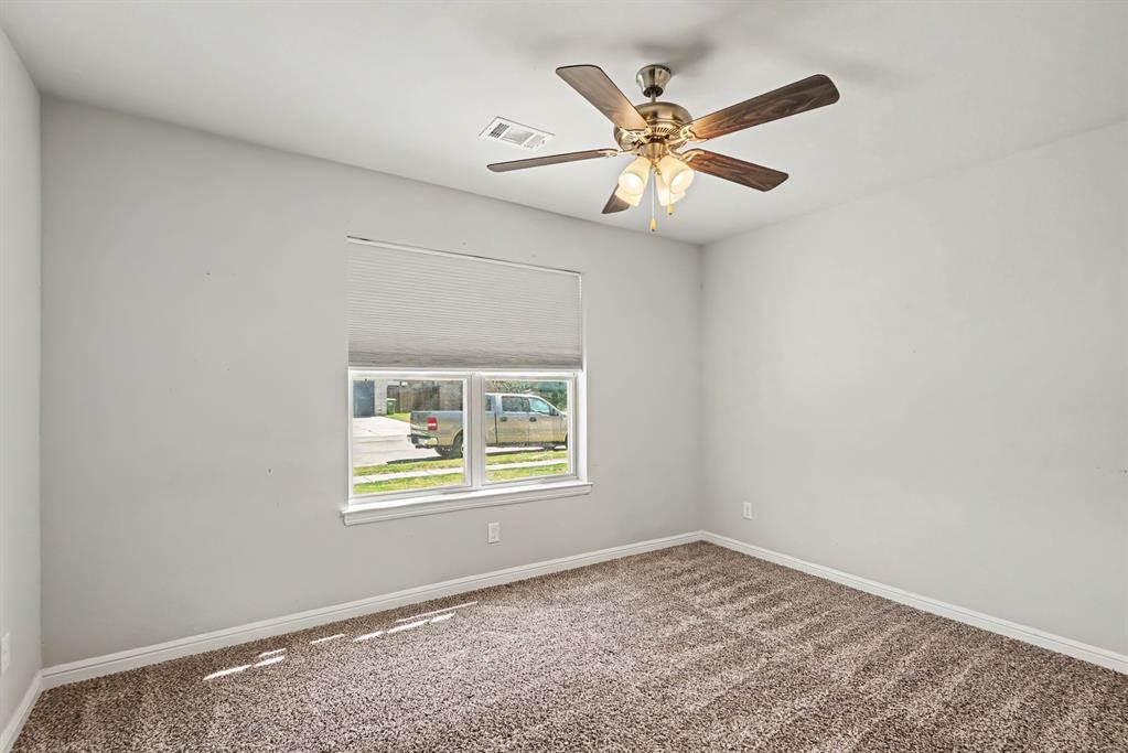 977 Sam Street Springtown, TX 76082 - Photo 24 of 31 Gallery Image 24