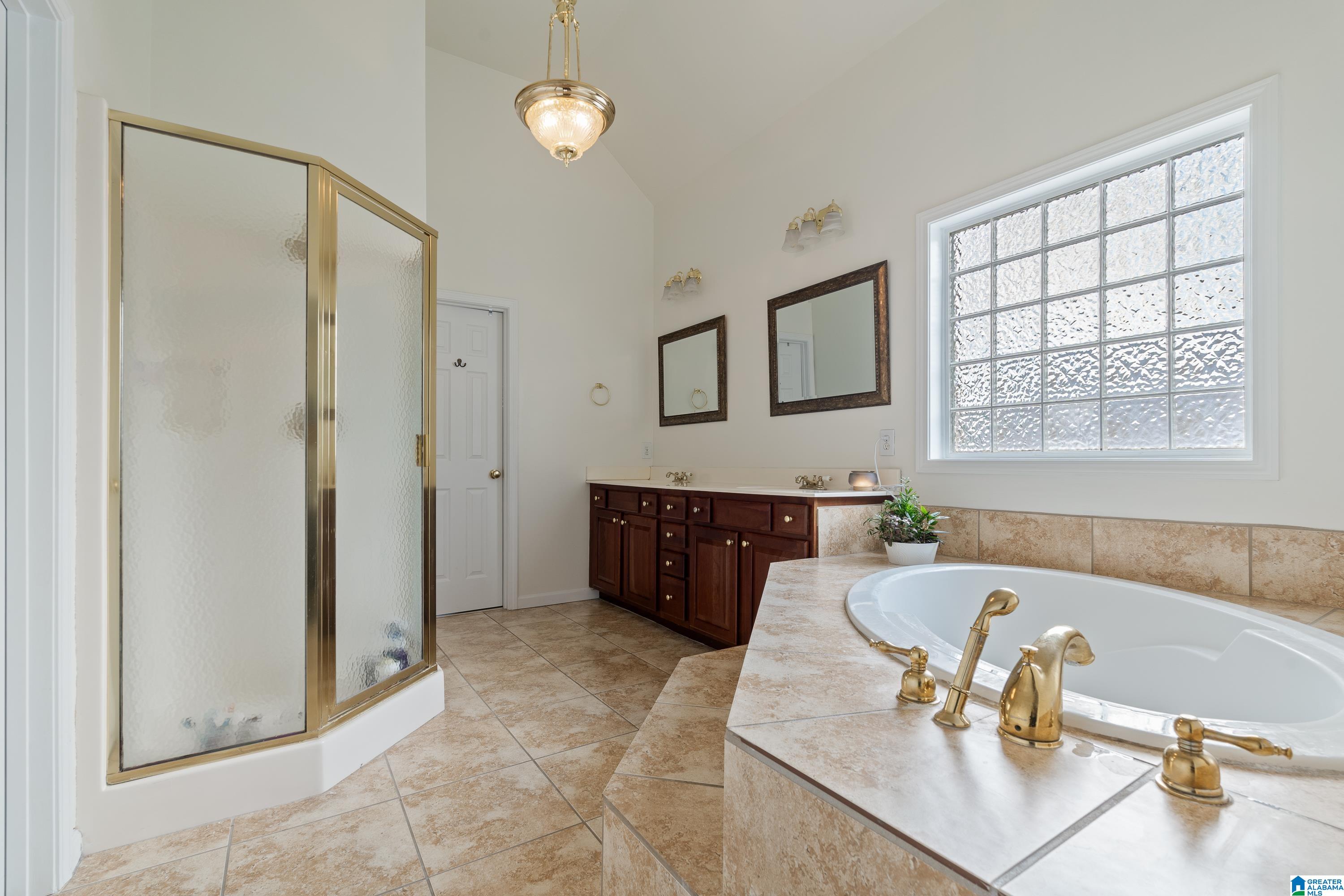 628 Meadow Ridge Drive Birmingham, AL 35242 - Photo 27 of 45