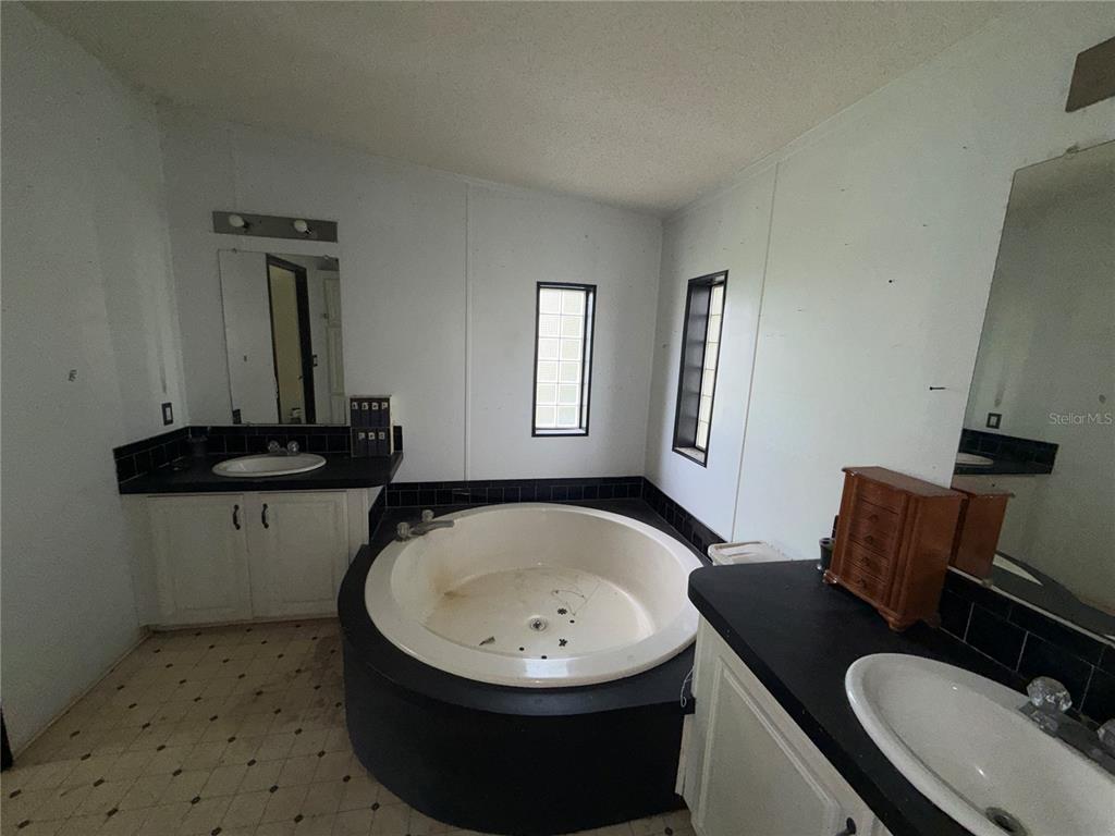 11316 McMullen Road Riverview, FL 33569 - Photo 11 of 23
