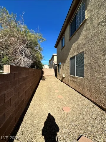 $2,100 | 63 Puerto Azul Trail, Henderson, NV 89074