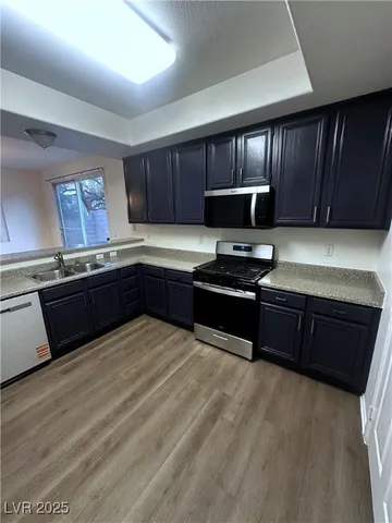 $2,100 | 63 Puerto Azul Trail, Henderson, NV 89074