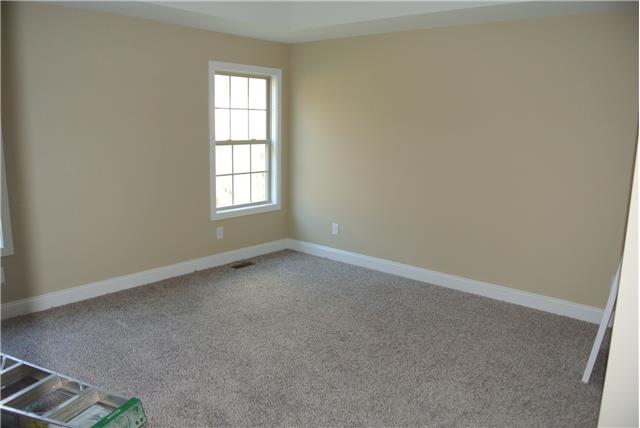 54 Rossview Road Clarksville, TN 37043 - Photo 6 of 17 Gallery Image 6