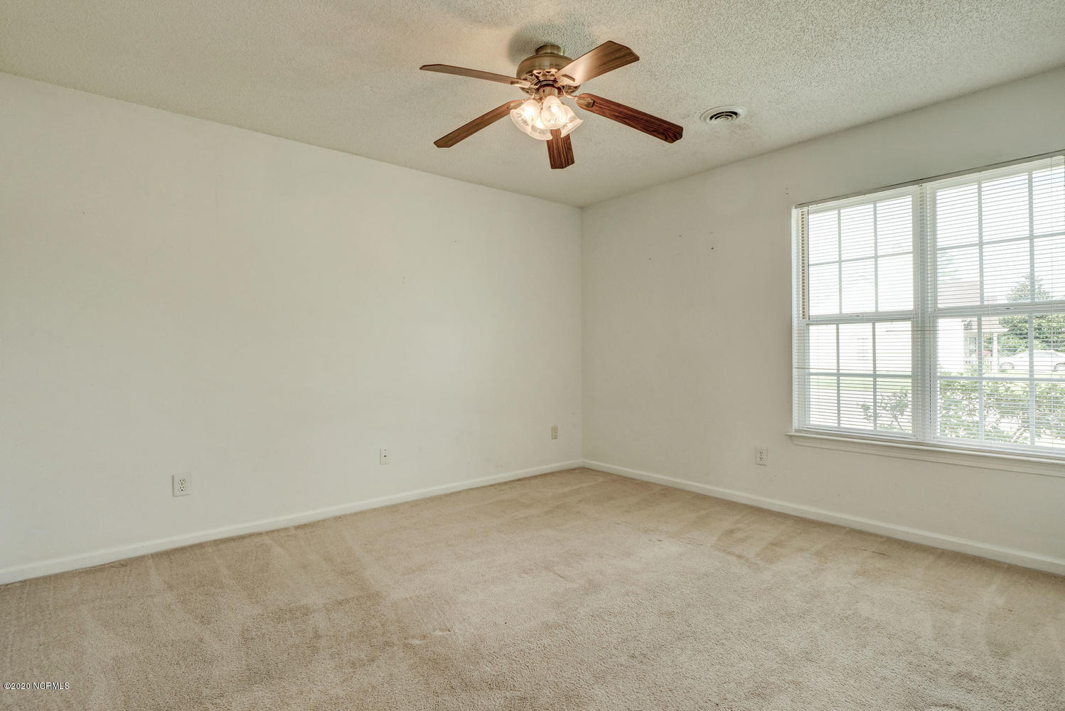 2252 White Road Wilmington, NC 28411 - Photo 14 of 27 2252 White Rd Wilmington NC-large-014-01