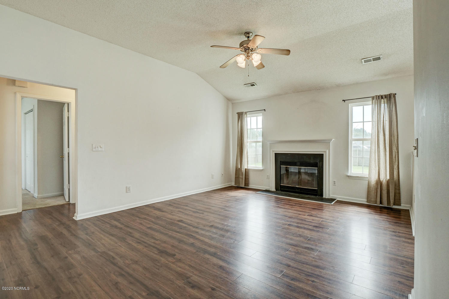 2252 White Road Wilmington, NC 28411 - Photo 6 of 27 2252 White Rd Wilmington NC-large-006-00