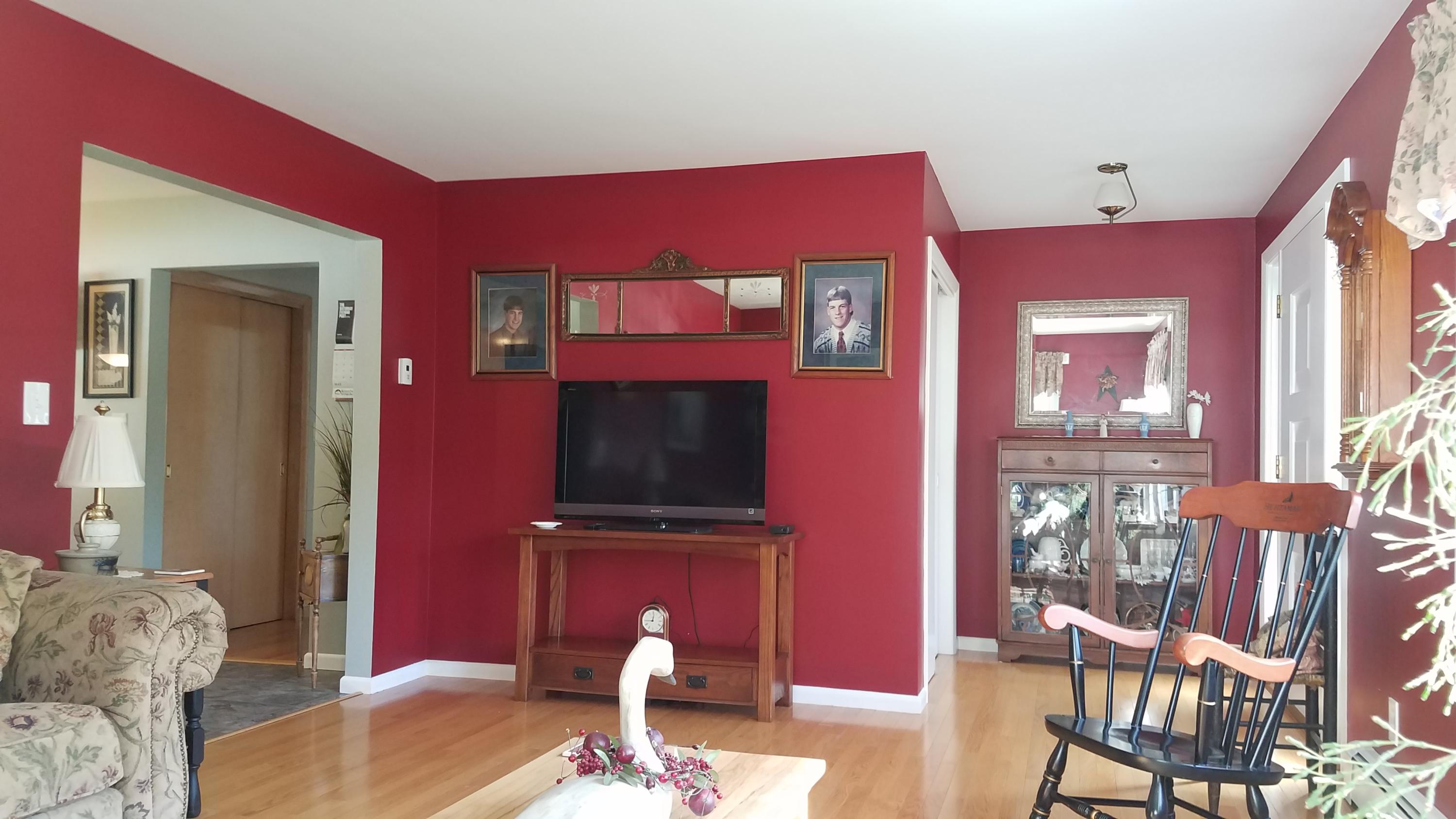 38 1st Rangeway Waterville, ME 04901 - Photo 11 of 44 Living room