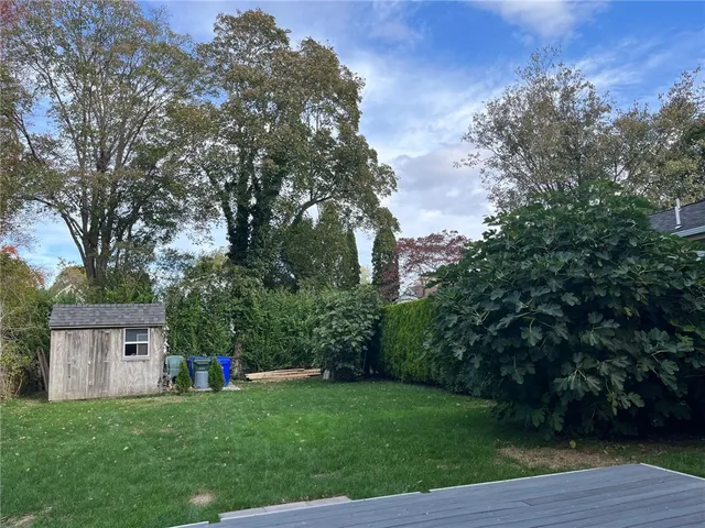 $2,900 | 65 Burton Street, Unit 1, Bristol, RI 02809