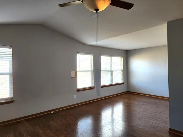 $262,000 | 419 Driftwood Court, DeKalb, IL 60115