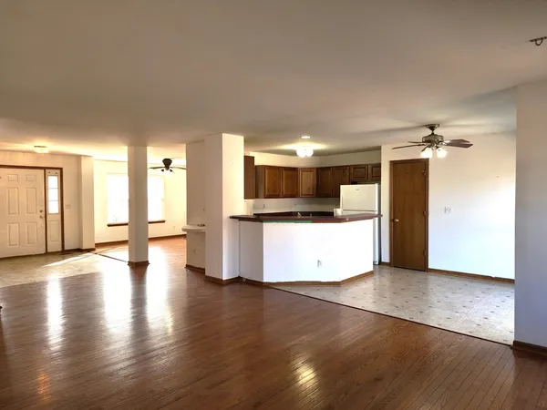 $262,000 | 419 Driftwood Court, DeKalb, IL 60115