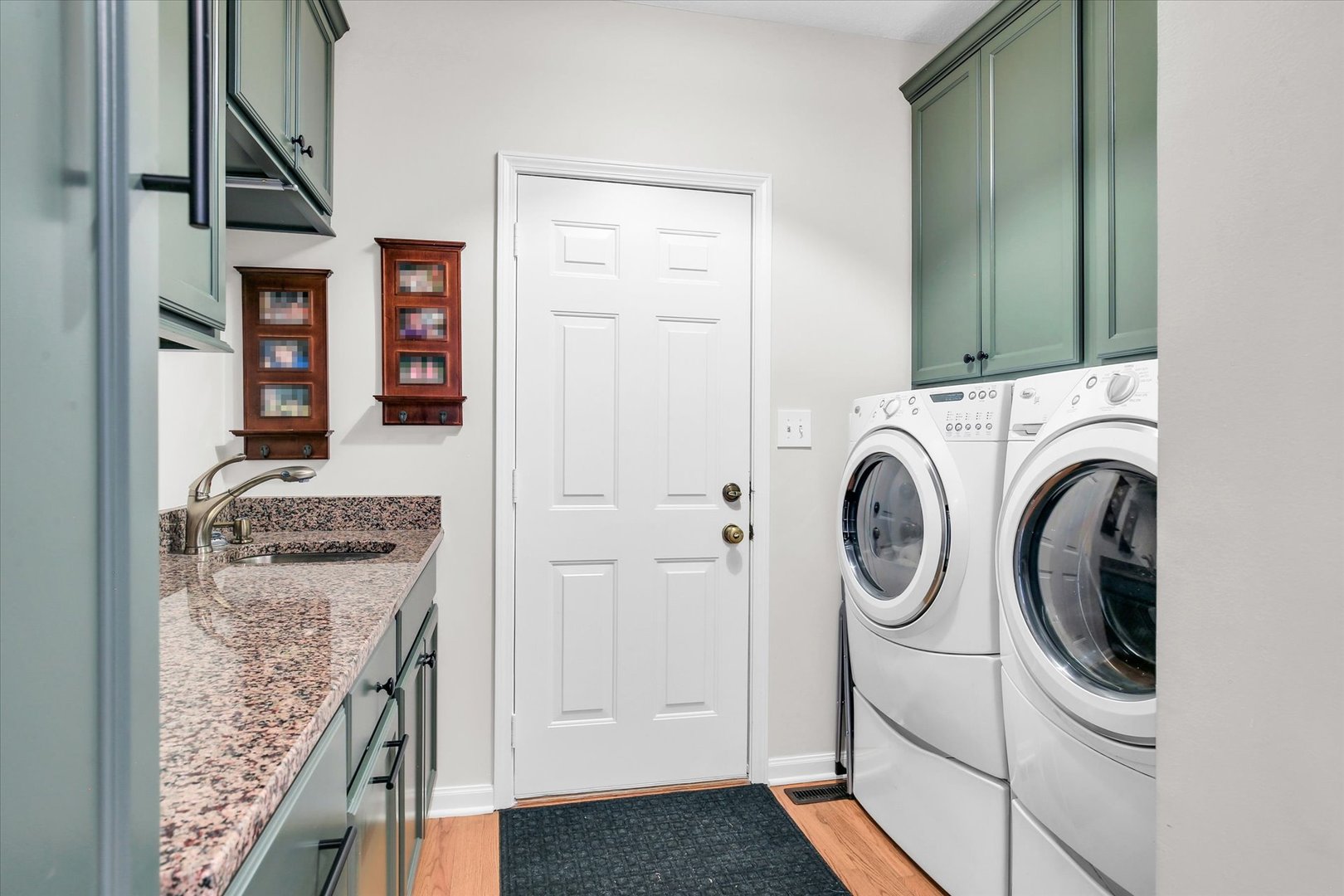 2205 Edgewater Place Champaign, IL 61822 - Photo 30 of 71 a view of washer and dryer